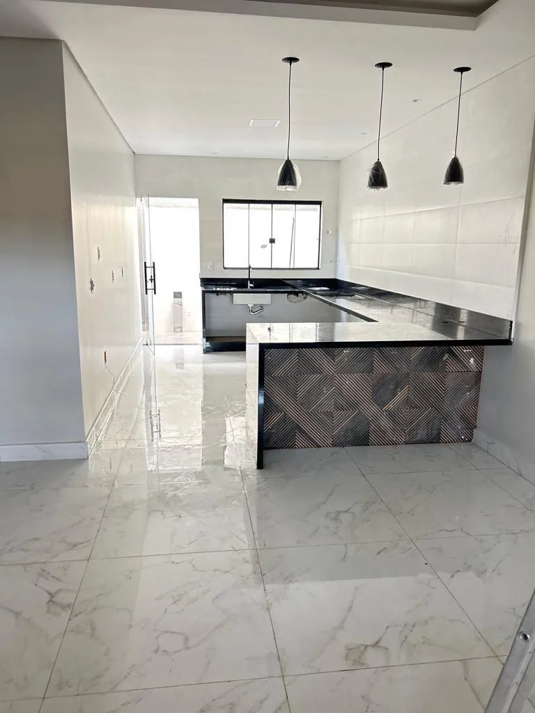 Cozinha com bancada em mármore - obra FACC